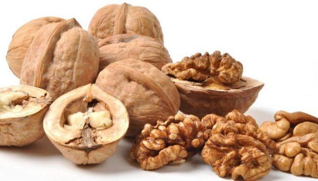 Walnut - a folk remedy for helminthiasis