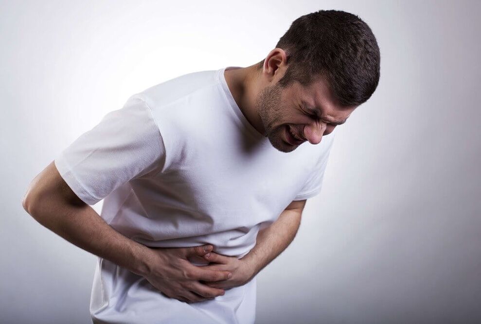 stomach ache due to parasites in the body